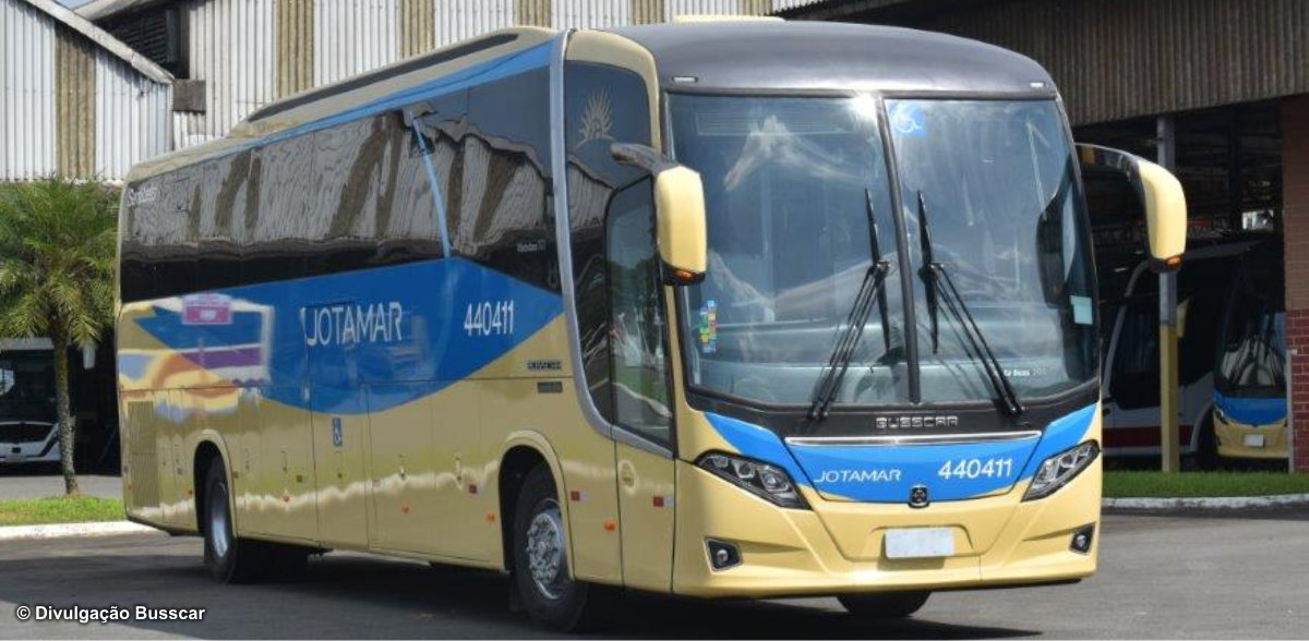 Ônibus possuem chassi Mercedes-Benz O-500 RS